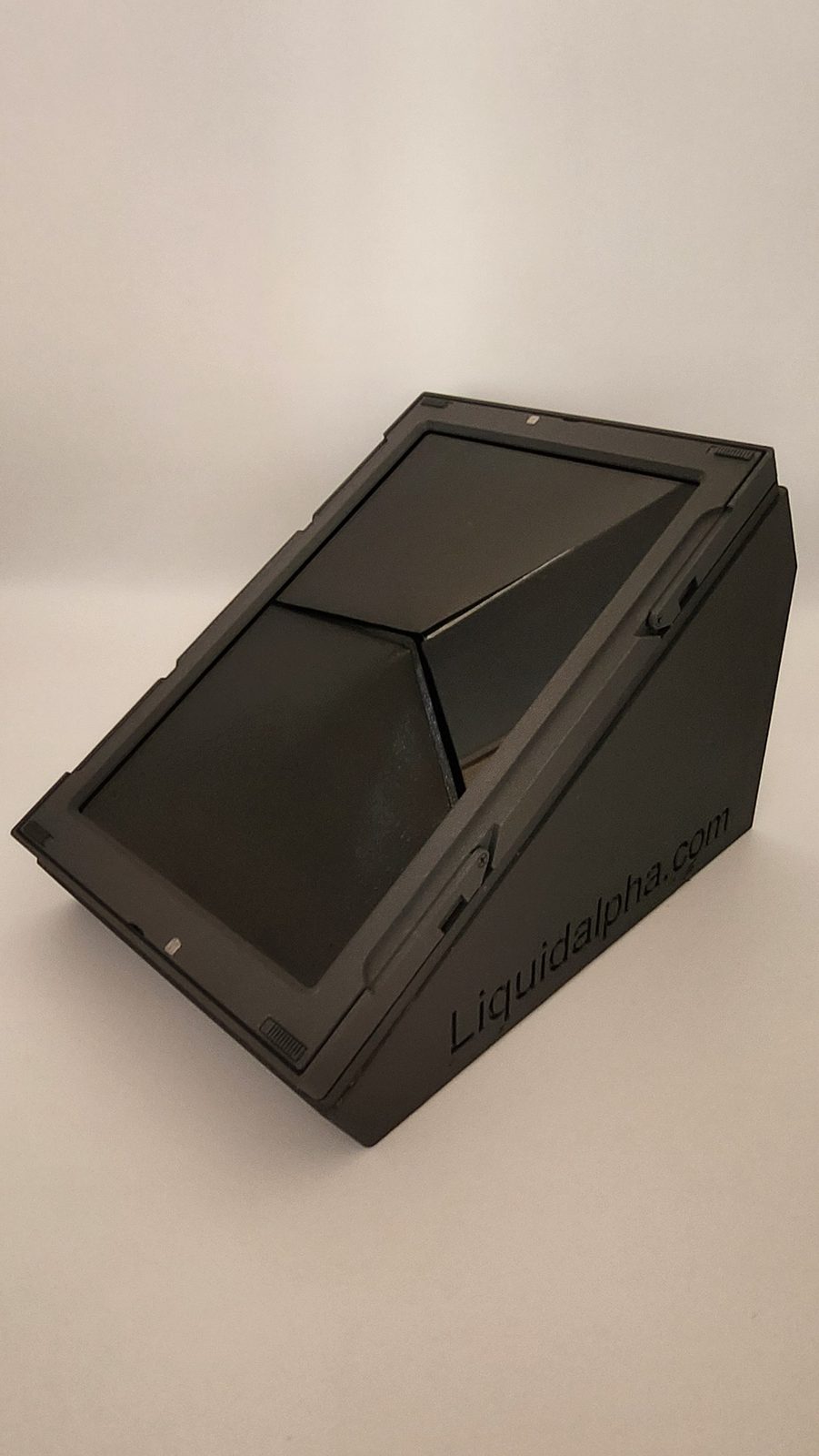 Prototype angled desktop stand for users without rails or a fixed panel.